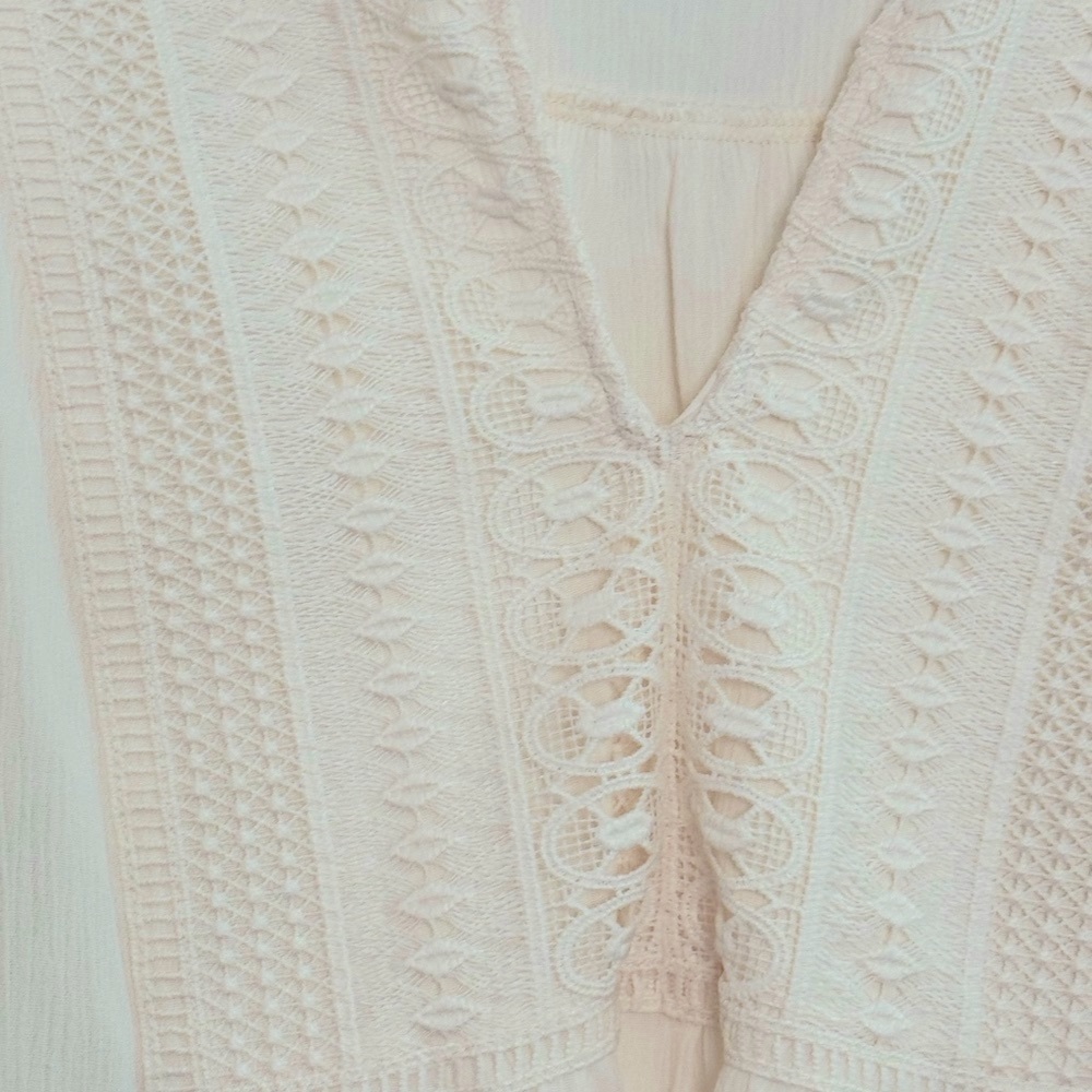 Torrid Crinkle Cream Fluttery Sleeves Blouse Size 3X - Picture 9 of 11